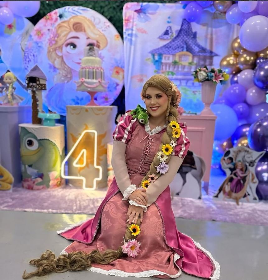Rapunzel, personagem viva para festa infantil